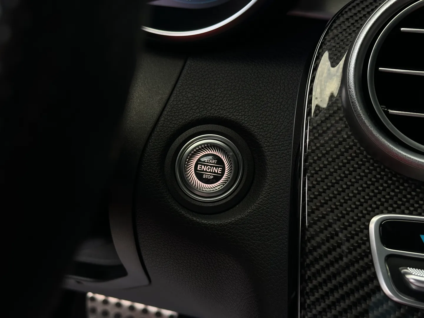 Mercedes Benz C63S AMG Coupe — photo 92