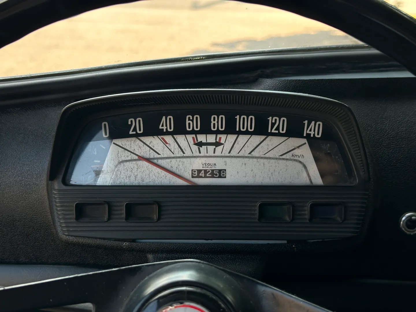 Fiat 500L — photo 49