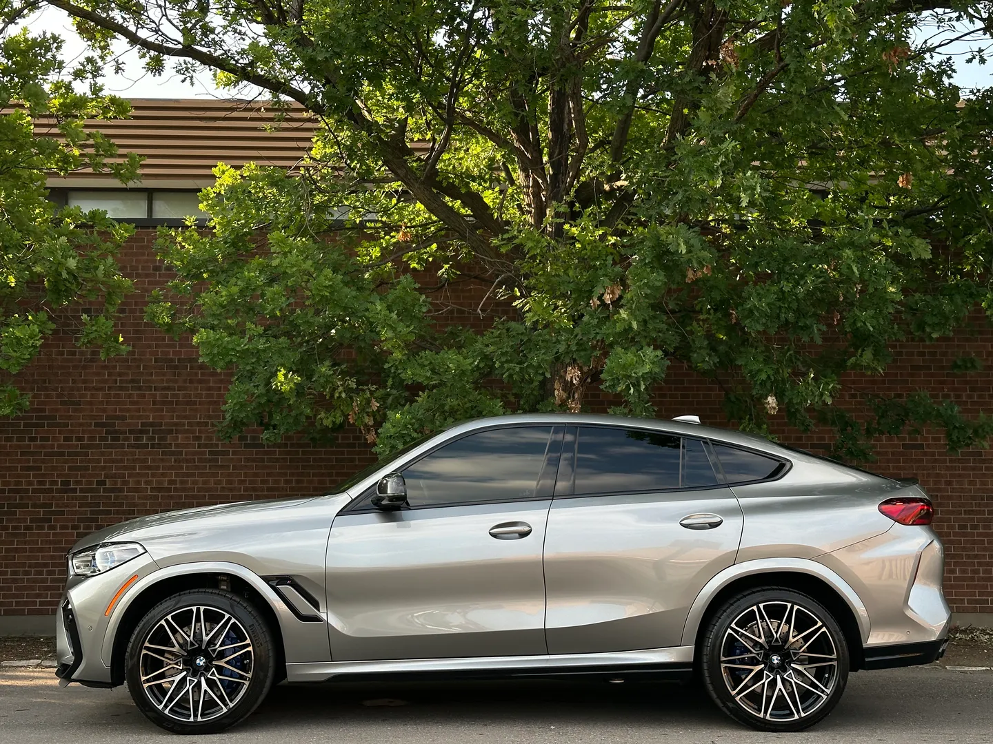 BMW X6M Competition — photo 12