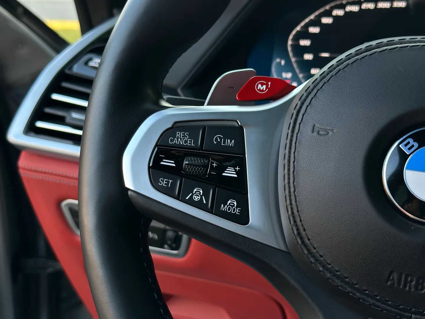 BMW X6M Competition — photo 90