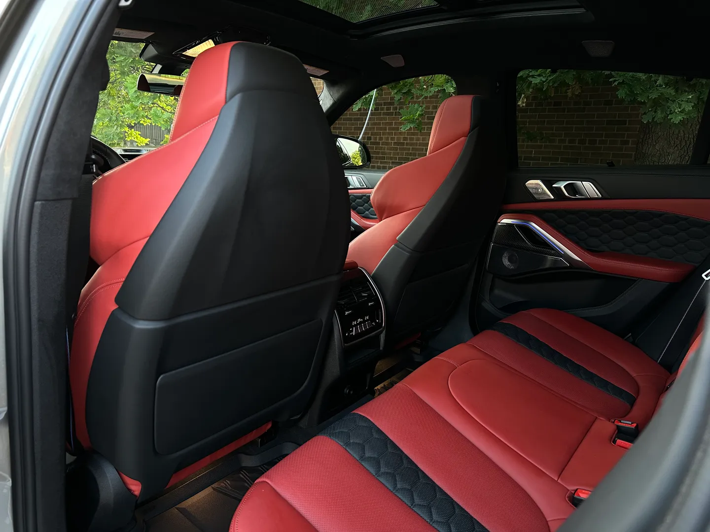 BMW X6M Competition — photo 98