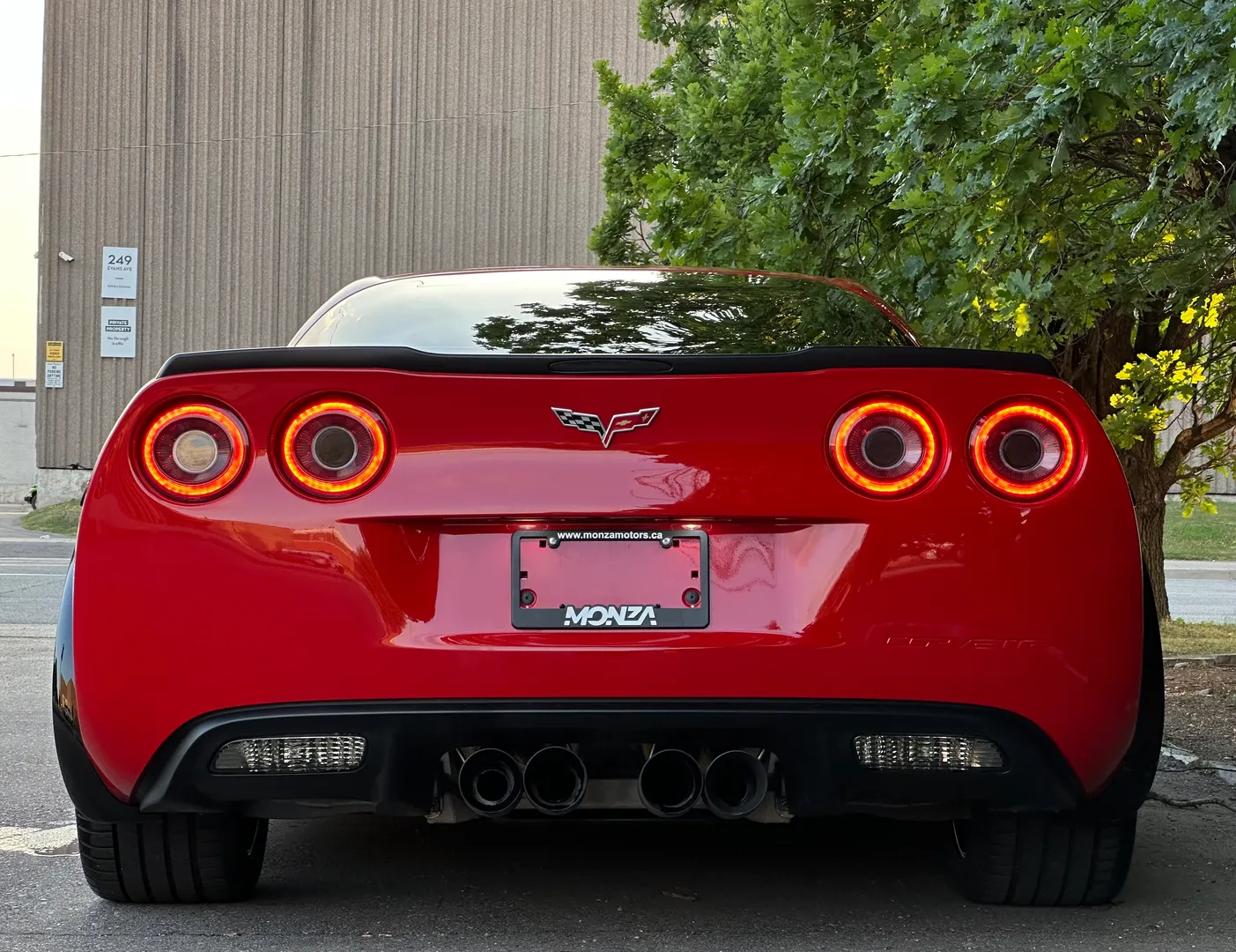 Chevrolet Corvette LS3 Coupe — photo 21