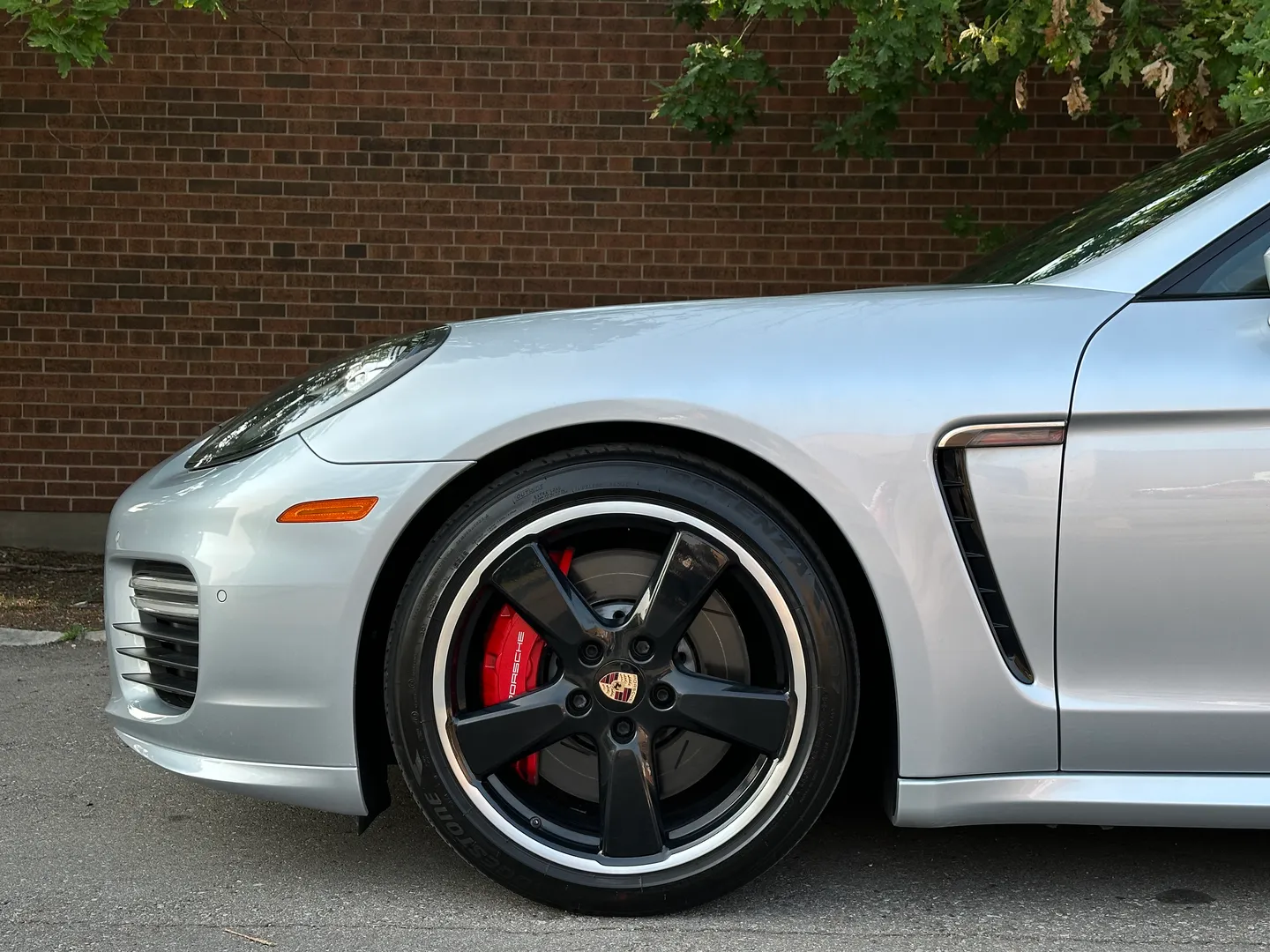 Porsche Panamera GTS — photo 11