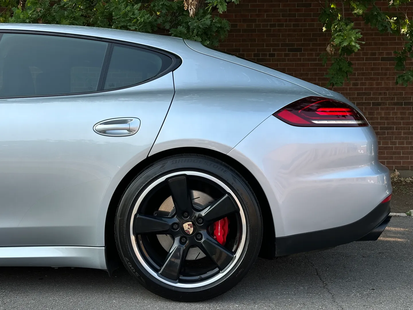 Porsche Panamera GTS — photo 12