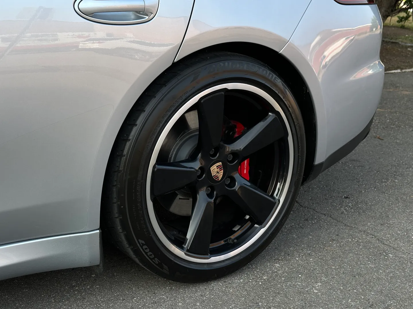 Porsche Panamera GTS — photo 14