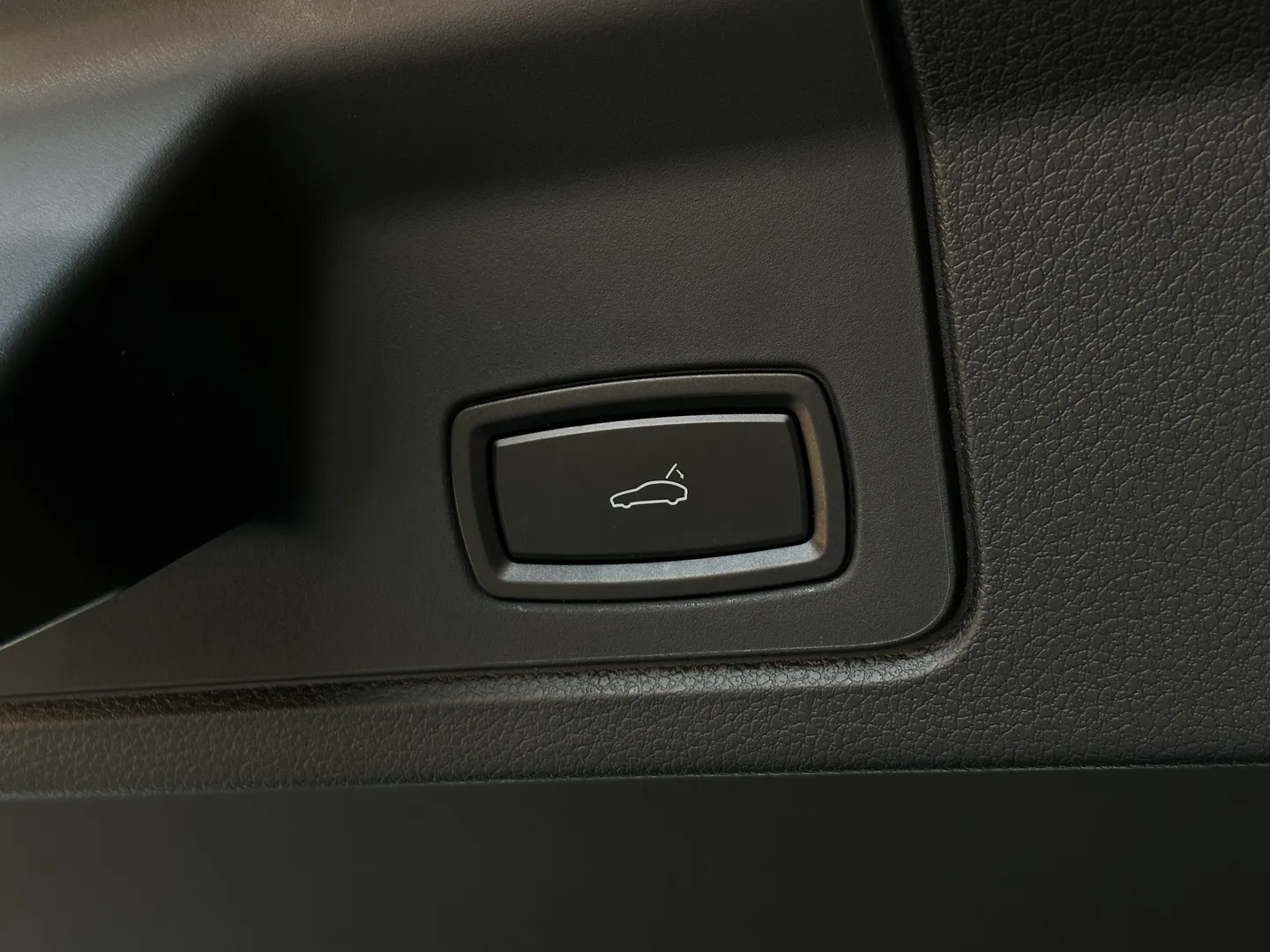 Porsche Panamera GTS — photo 32