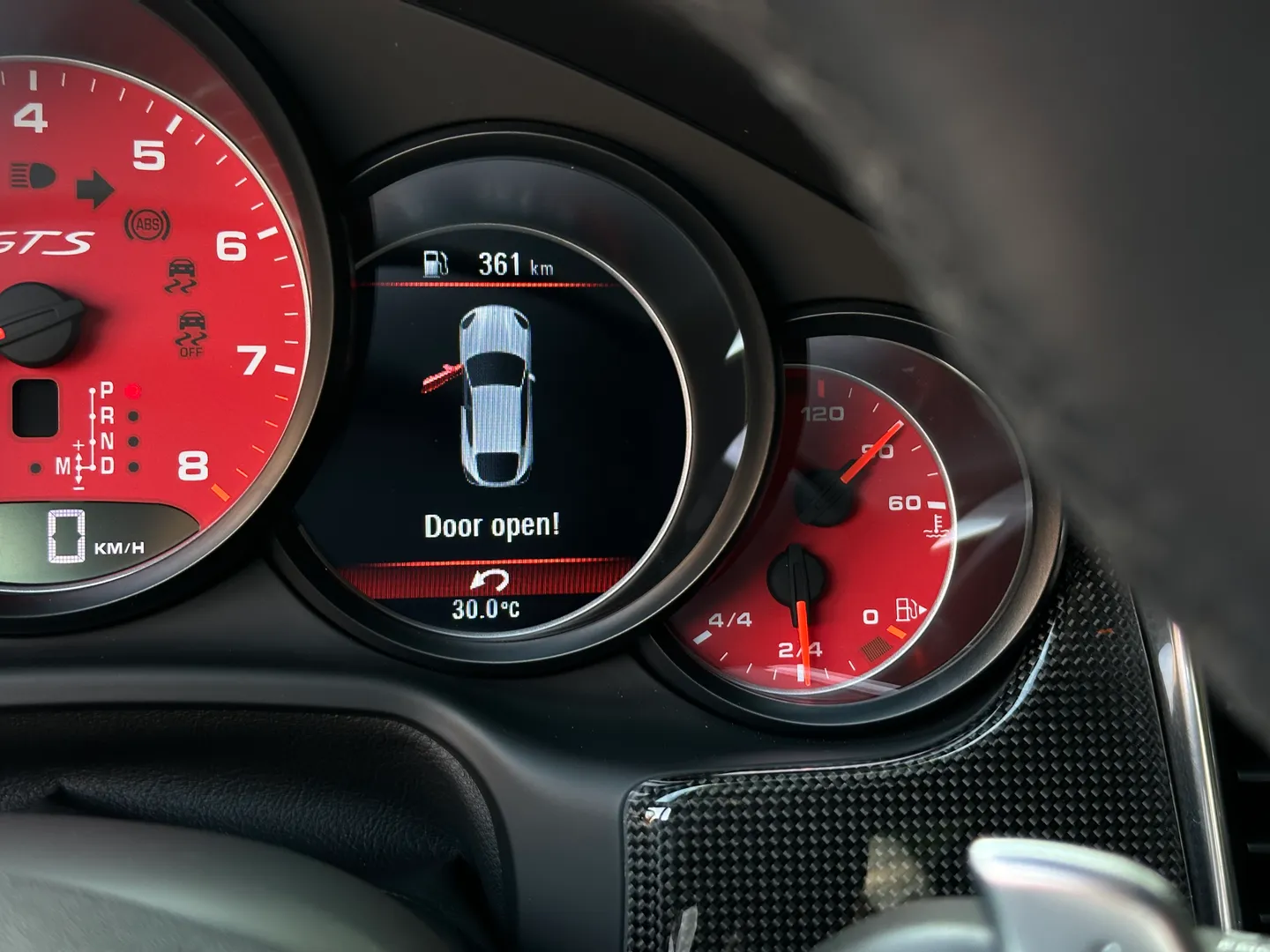 Porsche Panamera GTS — photo 79