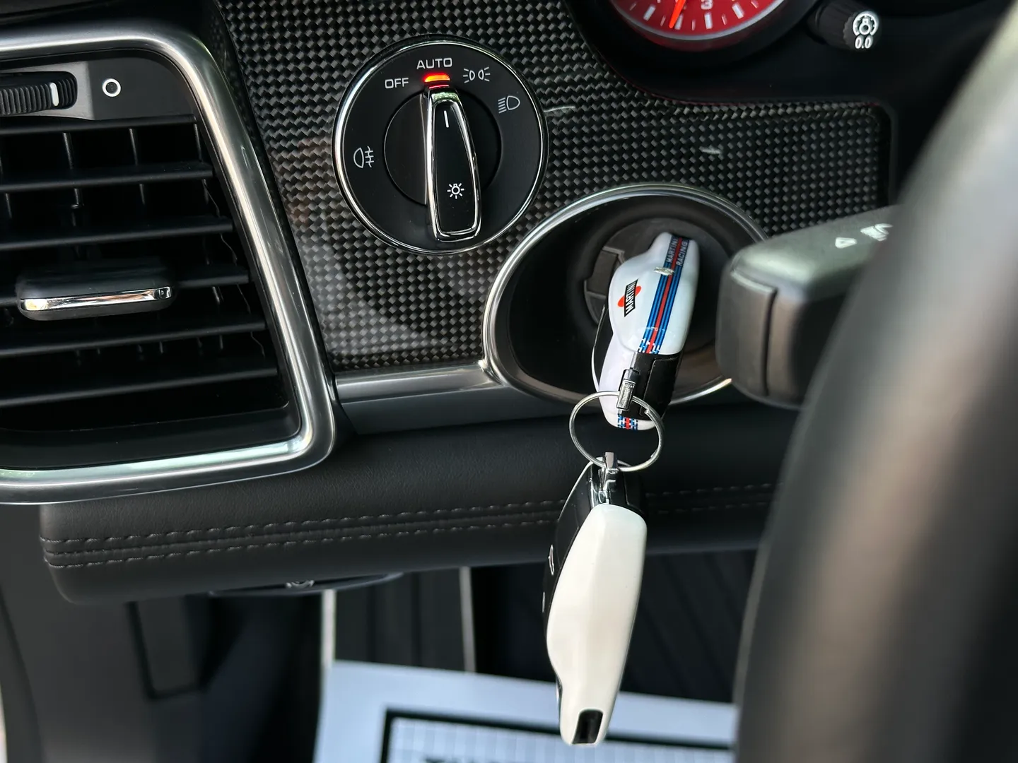 Porsche Panamera GTS — photo 80