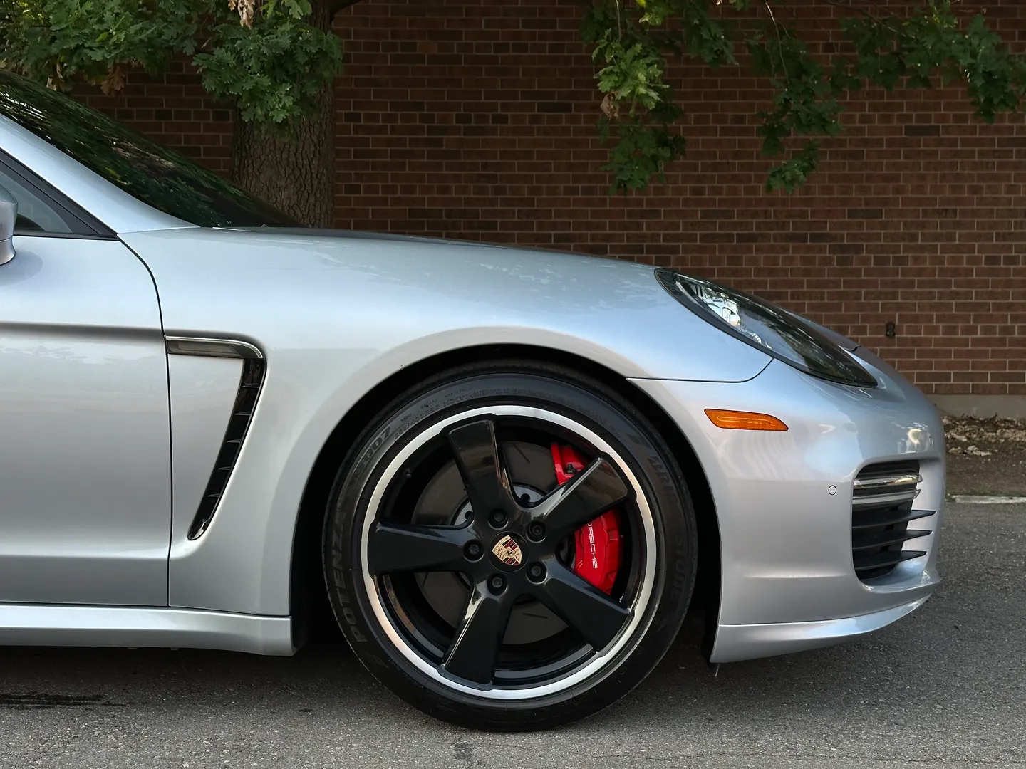 Porsche Panamera GTS — photo 91
