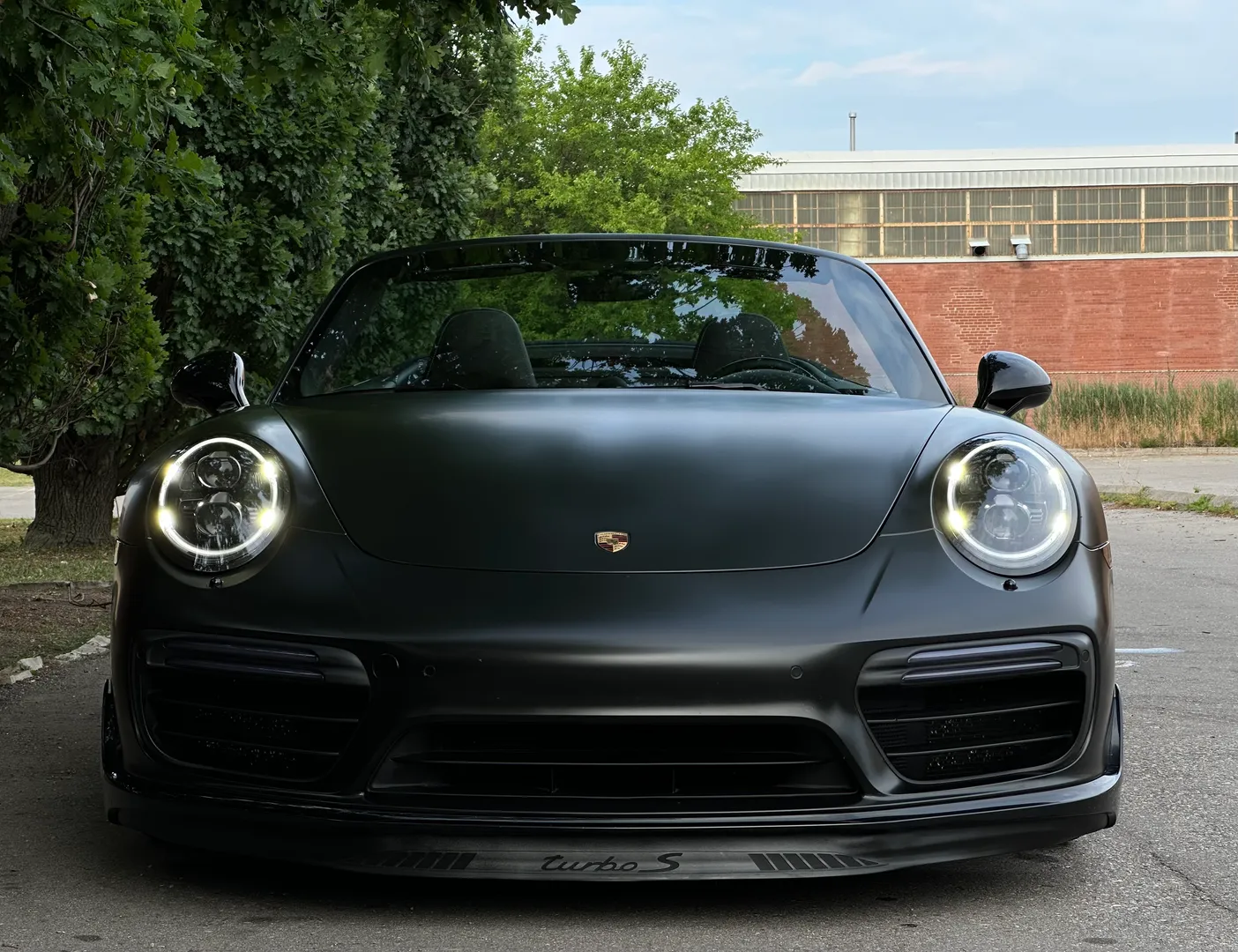 Porsche 911 Turbo S Cabriolet — photo 6