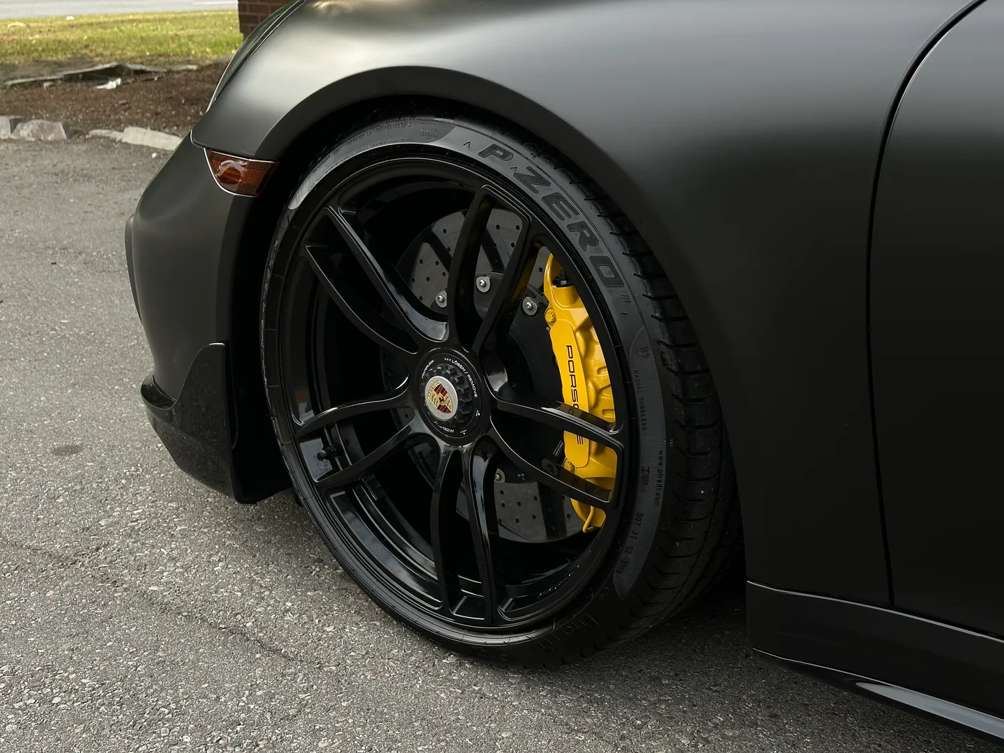 Porsche 911 Turbo S Cabriolet — photo 16