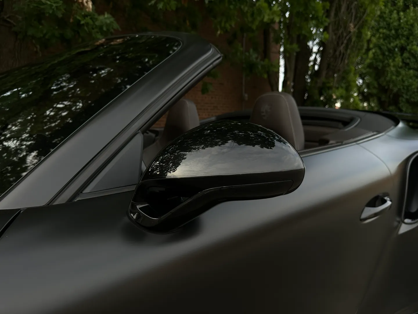 Porsche 911 Turbo S Cabriolet — photo 20