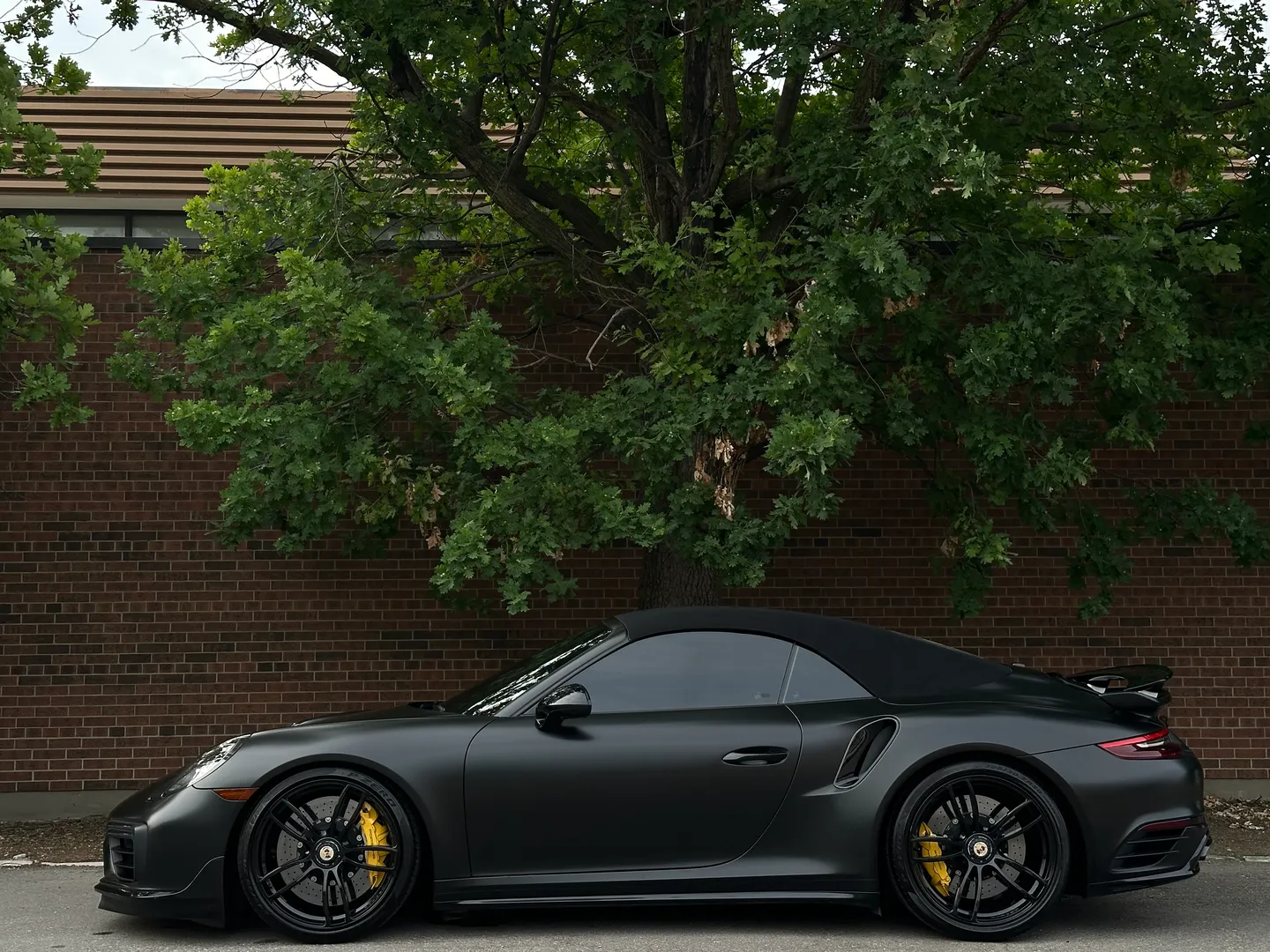 Porsche 911 Turbo S Cabriolet — photo 40