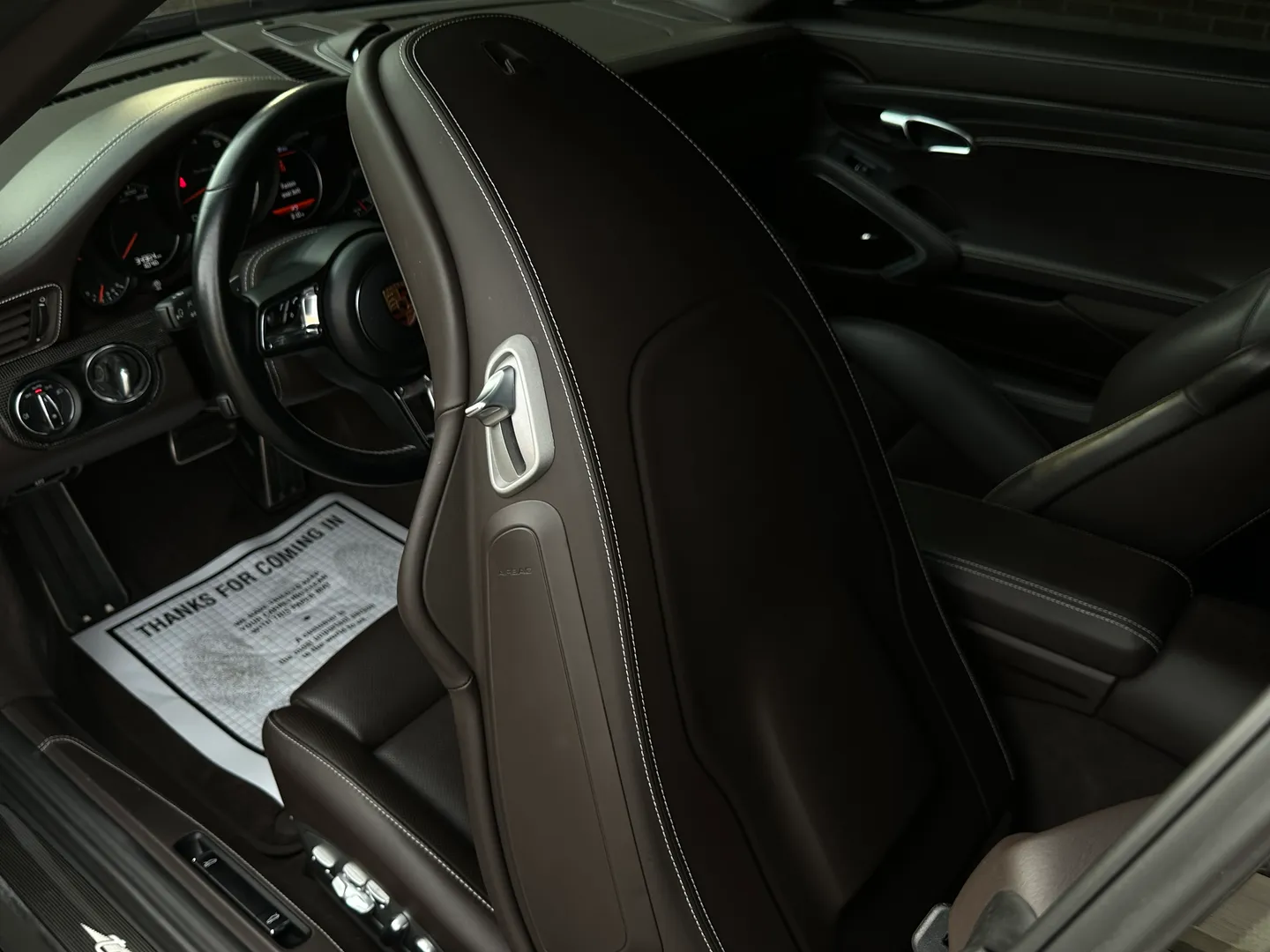 Porsche 911 Turbo S Cabriolet — photo 55