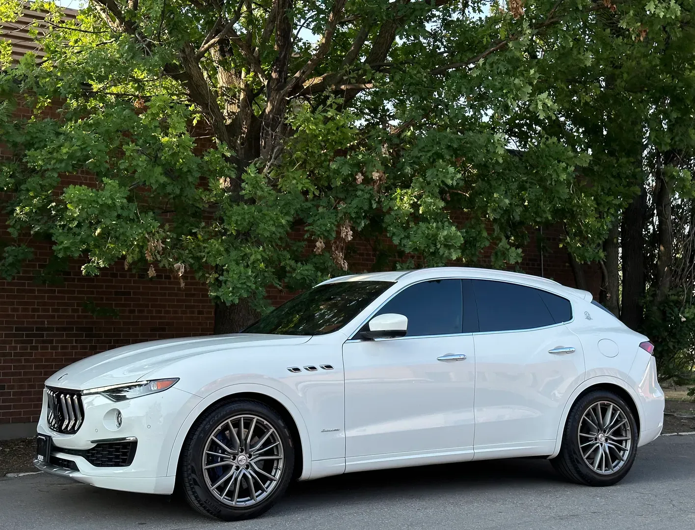 Maserati Levante Grand Lusso S — photo 8