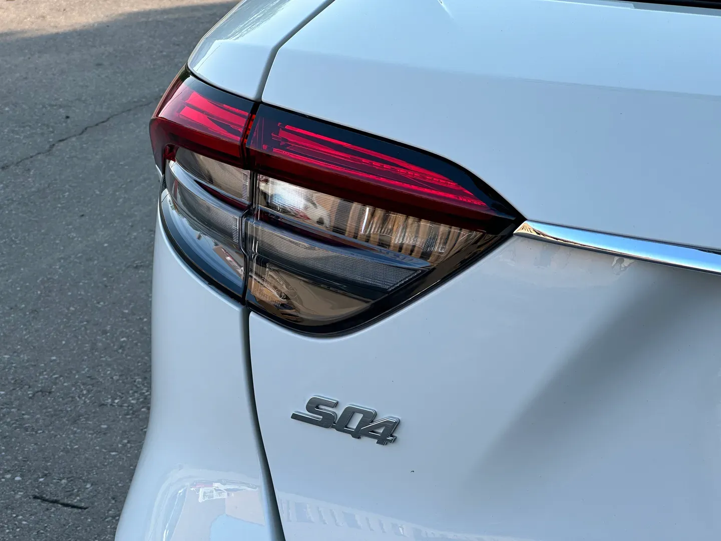 Maserati Levante Grand Lusso S — photo 27