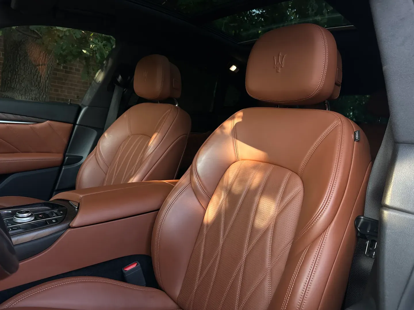 Maserati Levante Grand Lusso S — photo 41