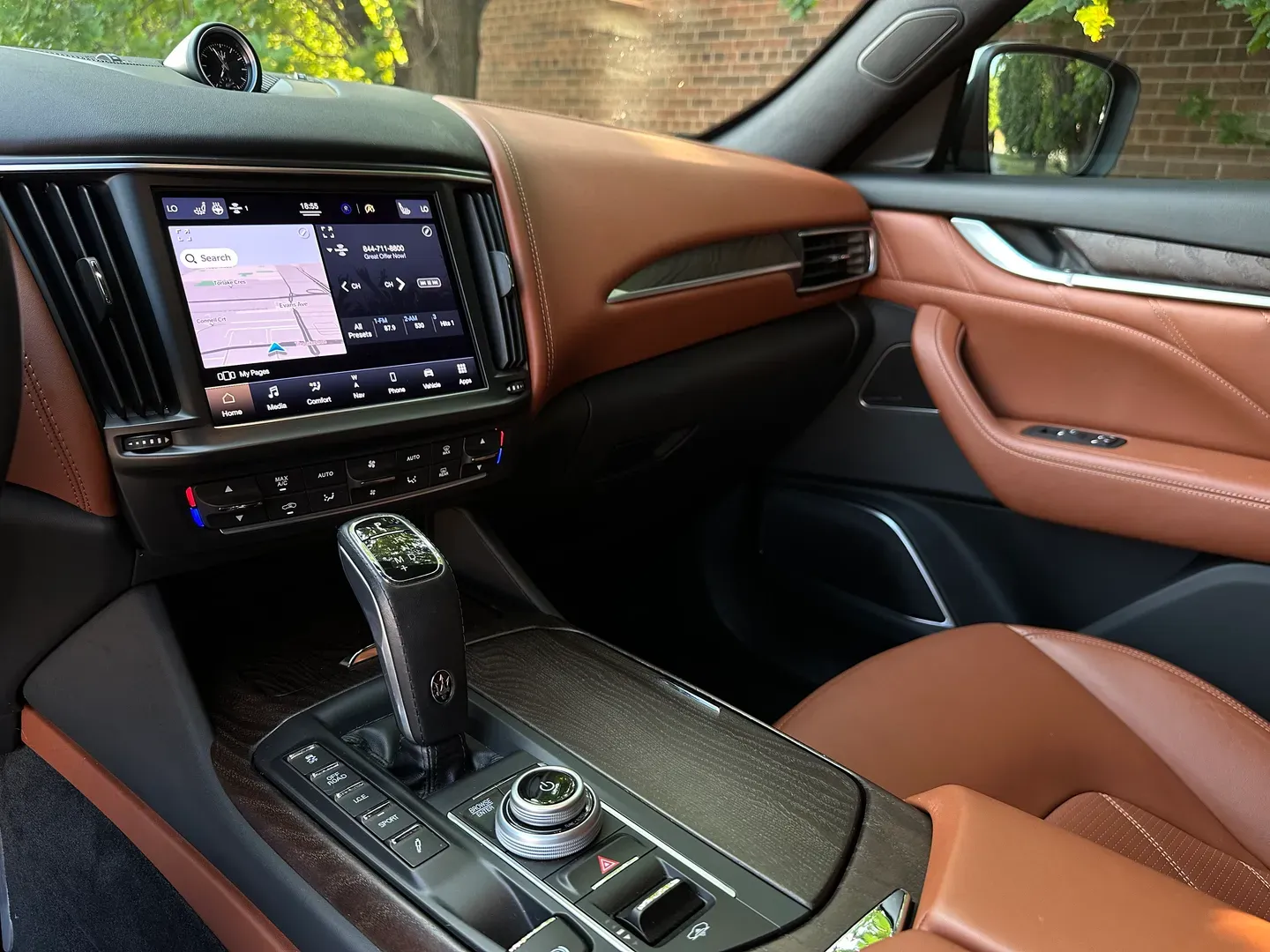 Maserati Levante Grand Lusso S — photo 49