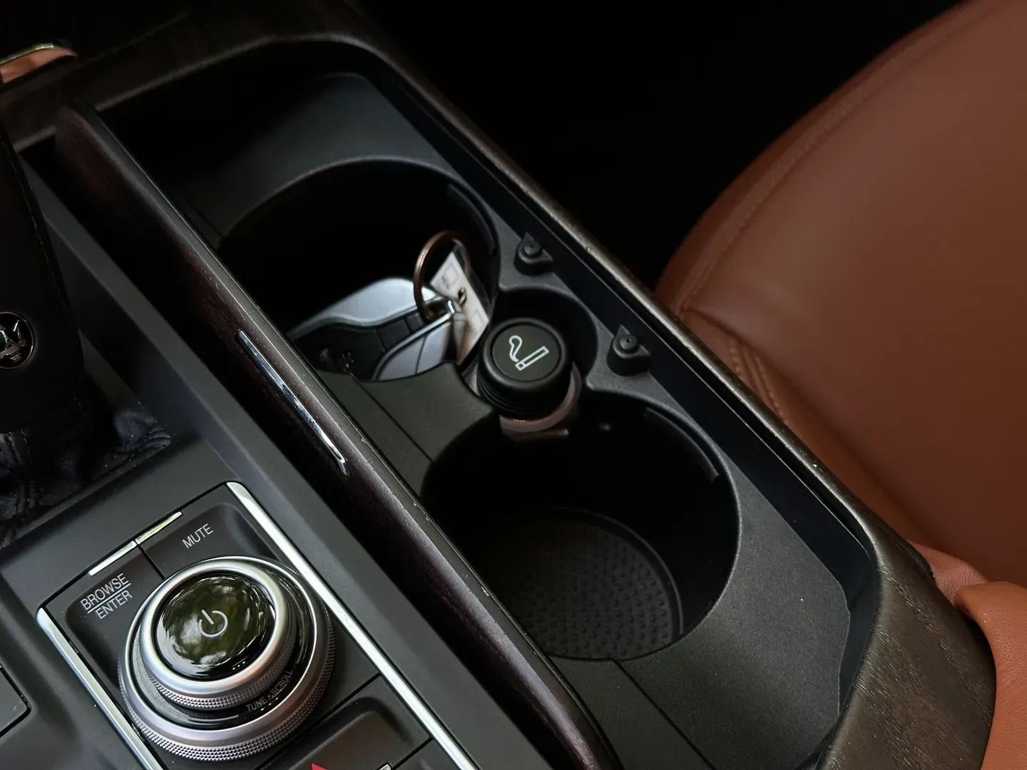 Maserati Levante Grand Lusso S — photo 56