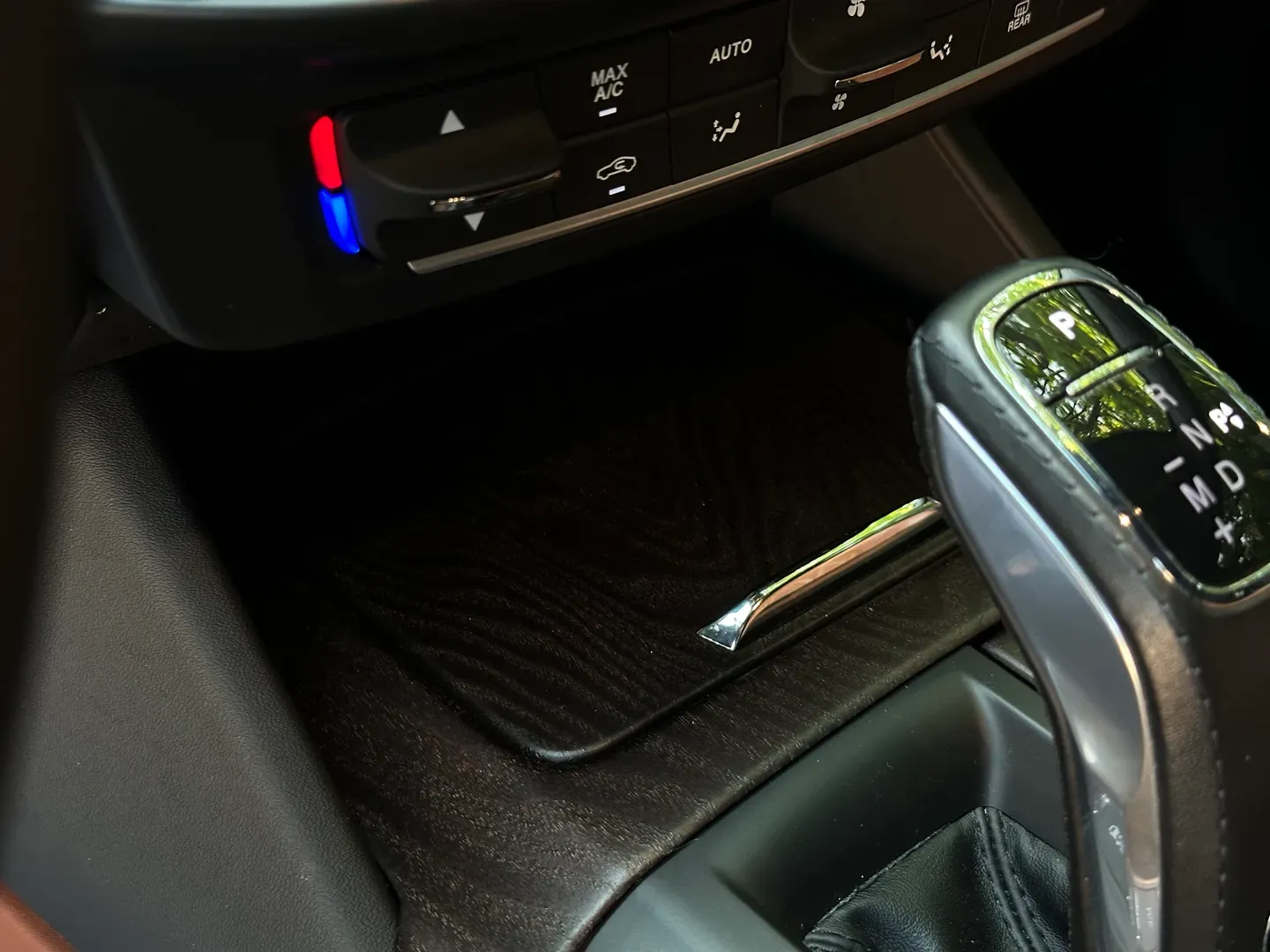 Maserati Levante Grand Lusso S — photo 57