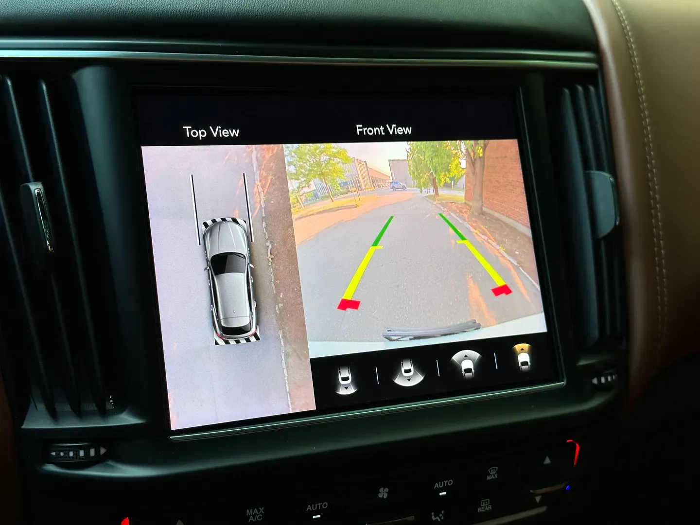 Maserati Levante Grand Lusso S — photo 62