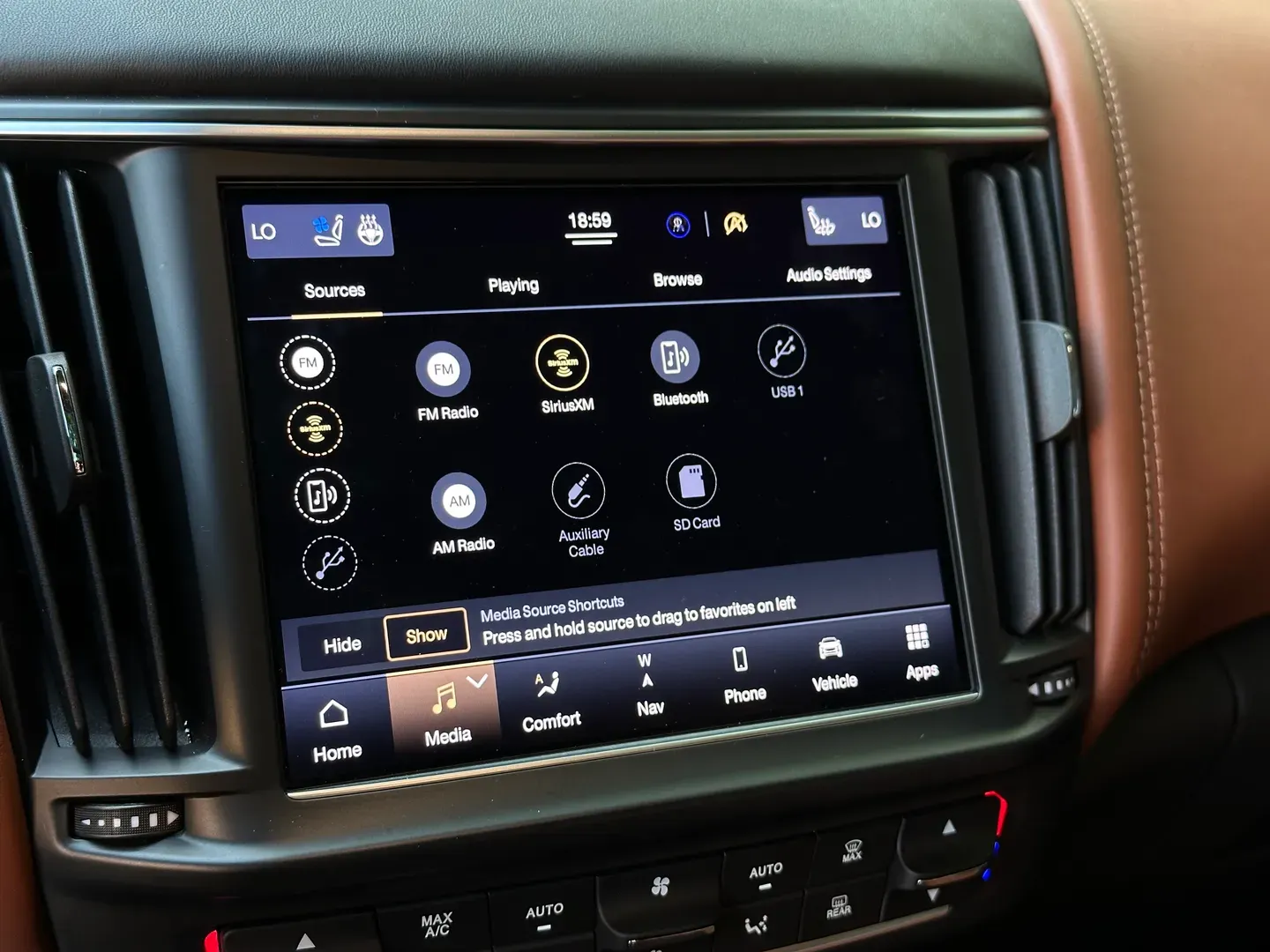 Maserati Levante Grand Lusso S — photo 64