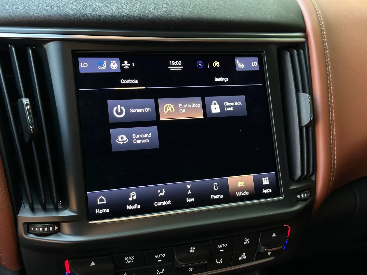 Maserati Levante Grand Lusso S — photo 68