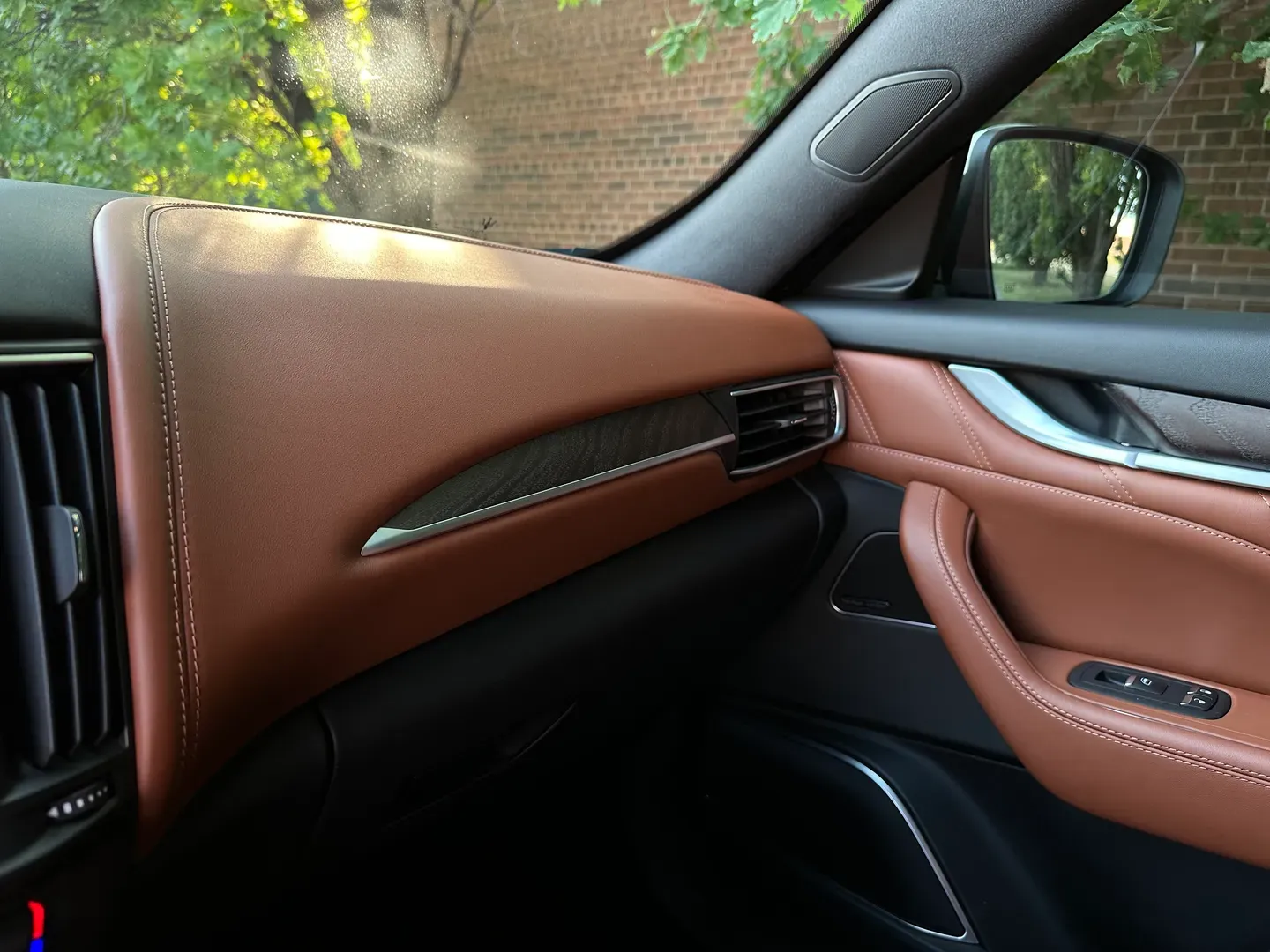 Maserati Levante Grand Lusso S — photo 74