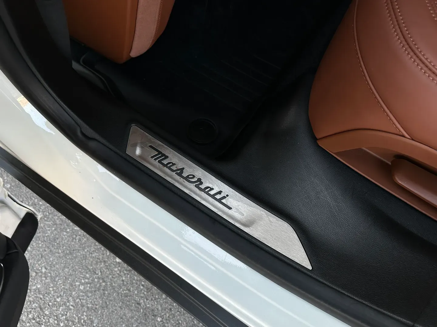 Maserati Levante Grand Lusso S — photo 94