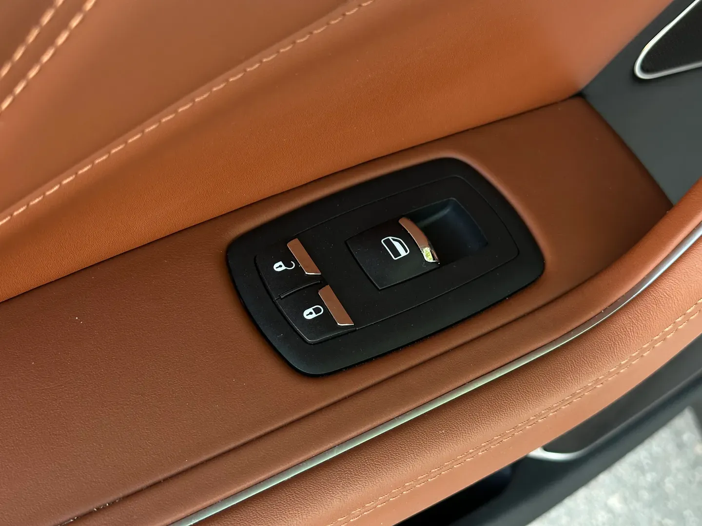 Maserati Levante Grand Lusso S — photo 98