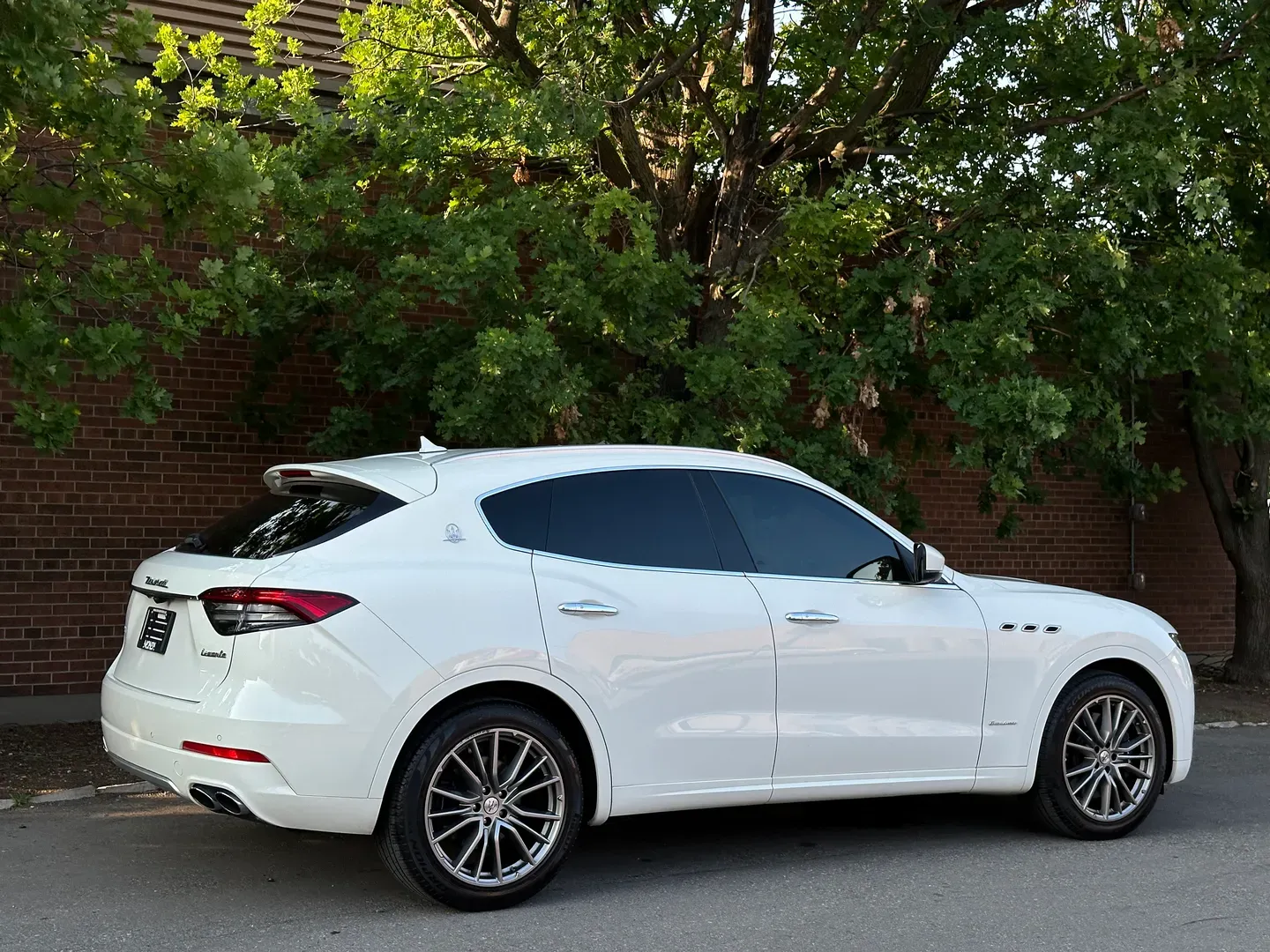 Maserati Levante Grand Lusso S — photo 100