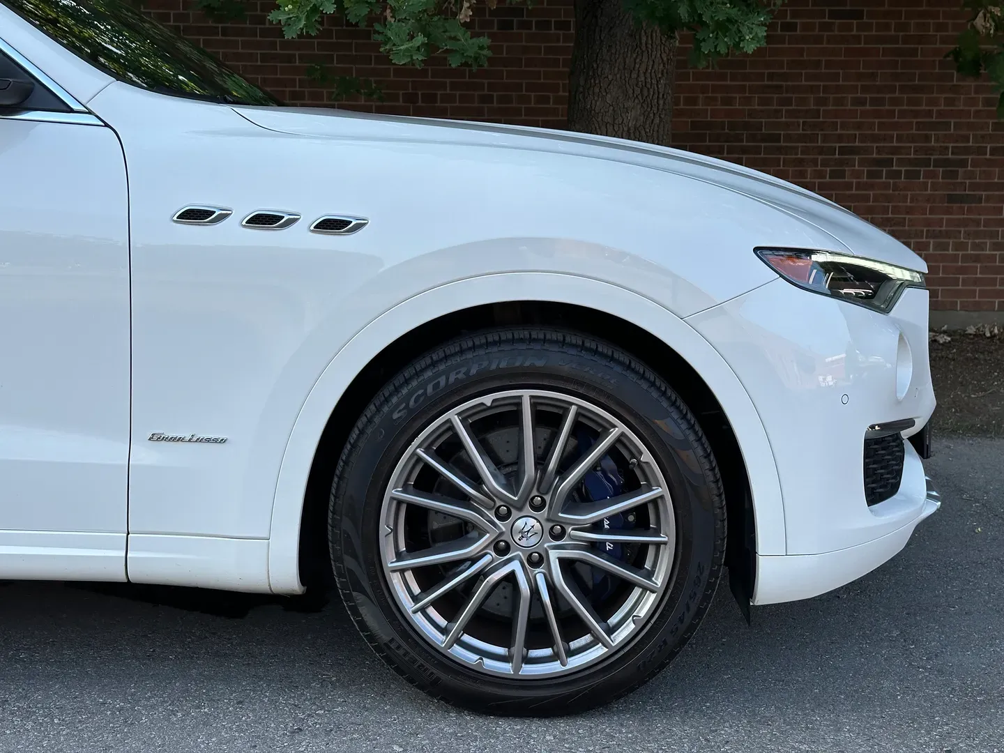 Maserati Levante Grand Lusso S — photo 103