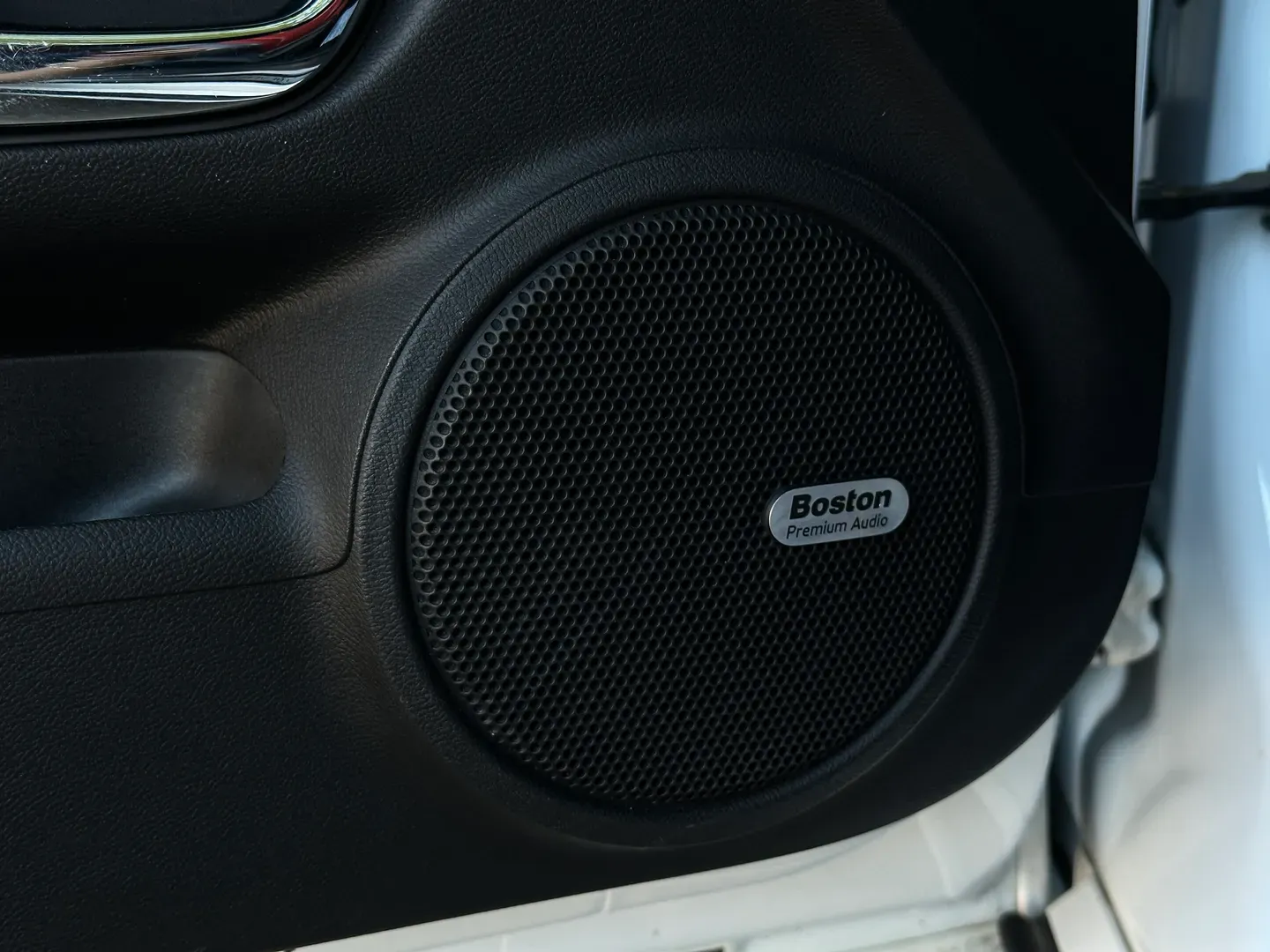Chevrolet Camaro SS 2SS 6 Speed Manual — photo 52