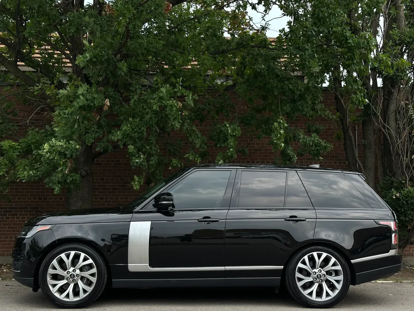 Land Rover Range Rover HSE P525 — photo 8