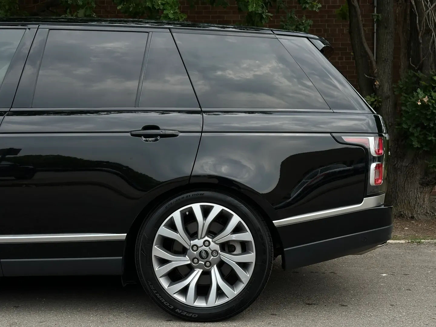 Land Rover Range Rover HSE P525 — photo 10
