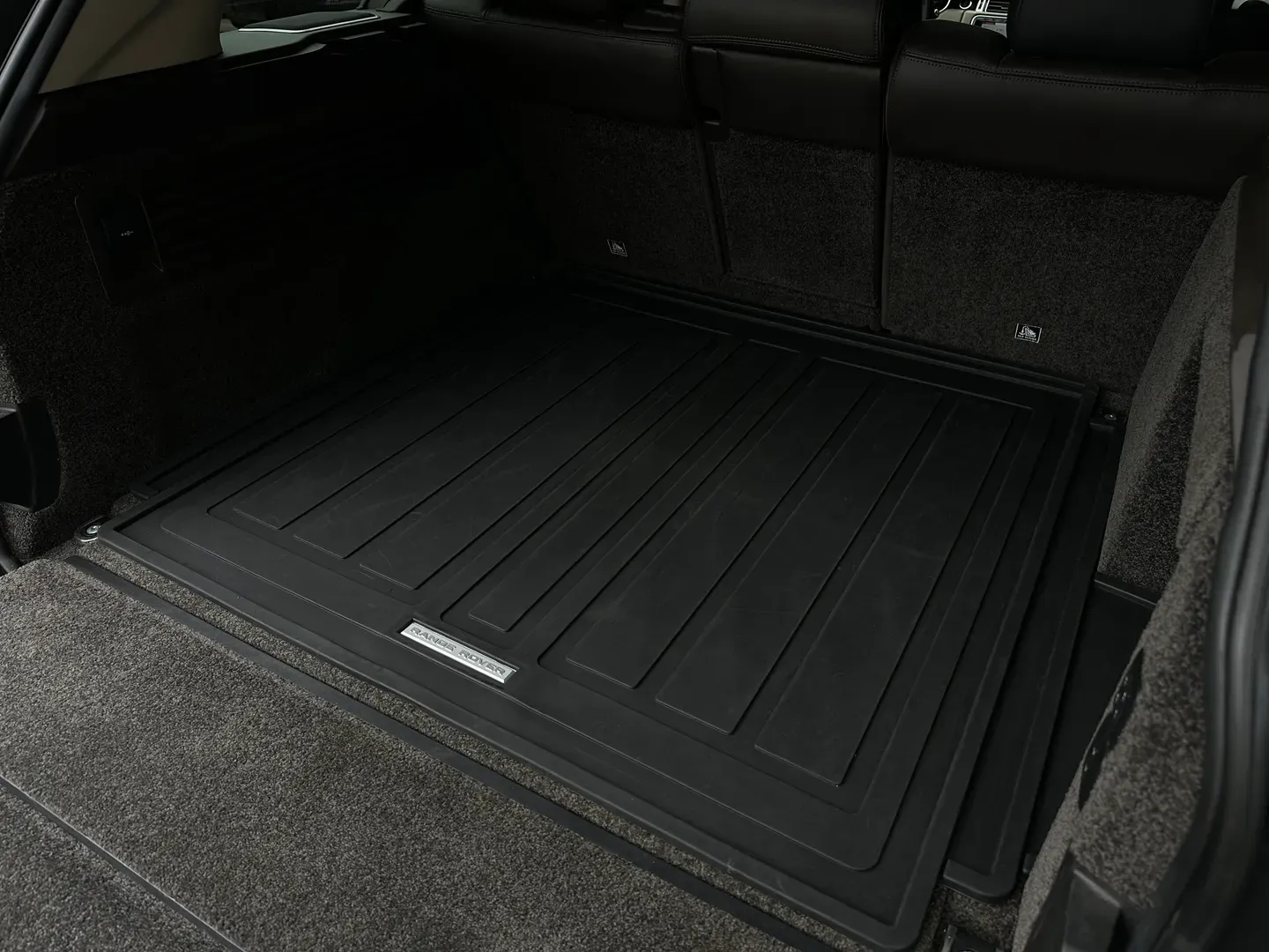 Land Rover Range Rover HSE P525 — photo 25