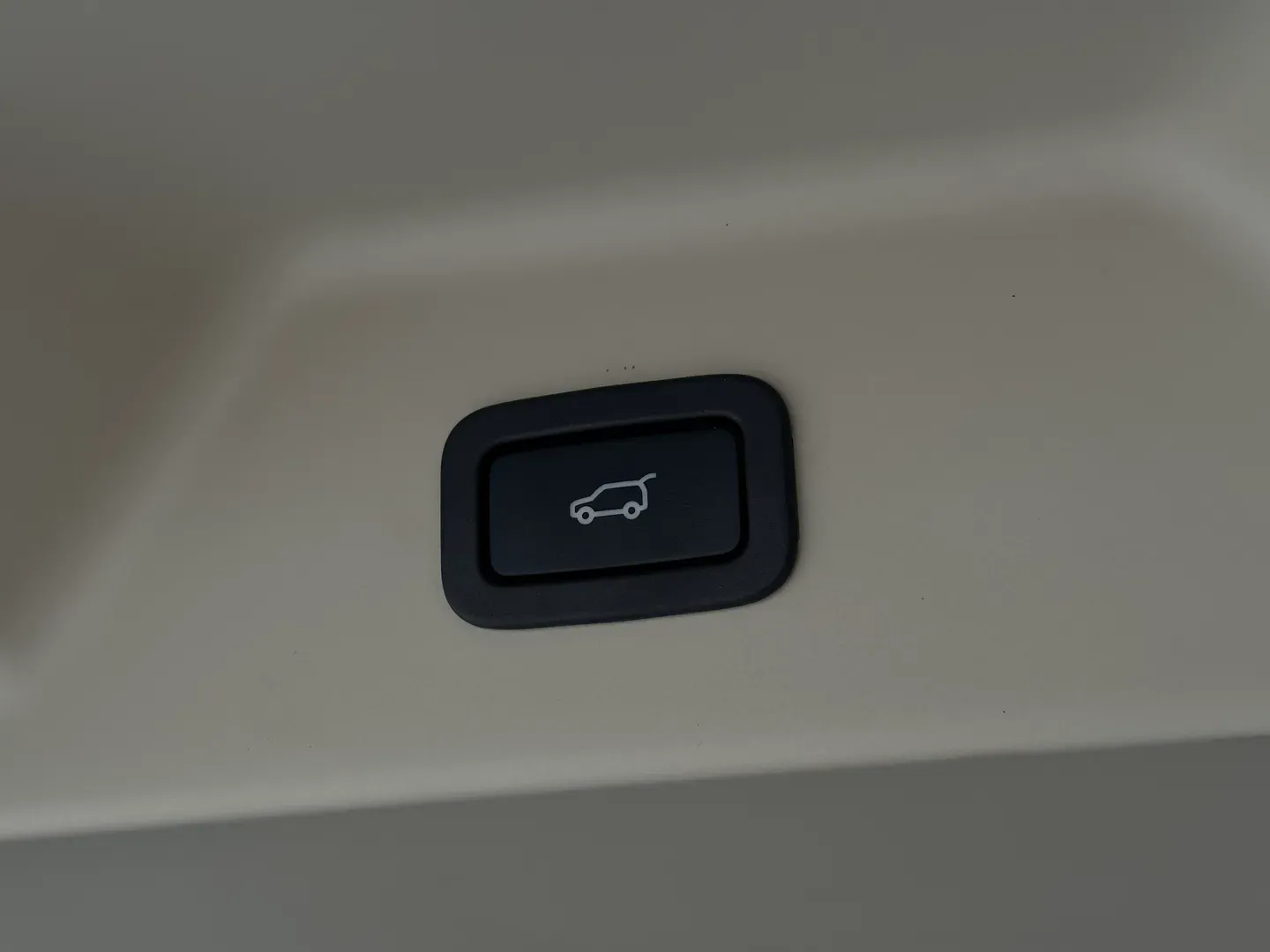 Land Rover Range Rover HSE P525 — photo 28
