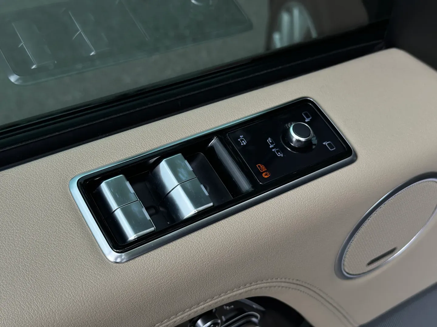 Land Rover Range Rover HSE P525 — photo 37