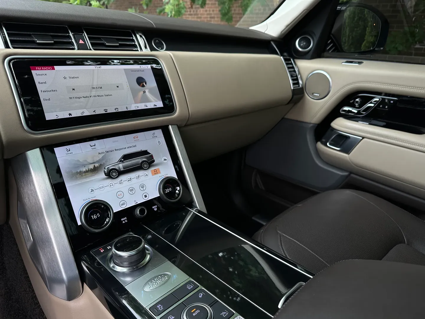 Land Rover Range Rover HSE P525 — photo 41