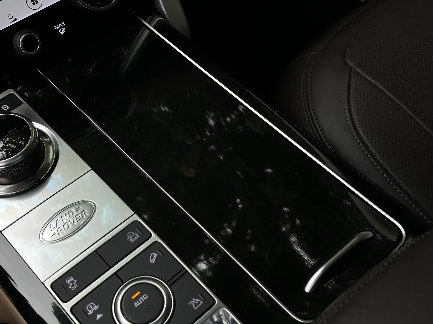 Land Rover Range Rover HSE P525 — photo 45