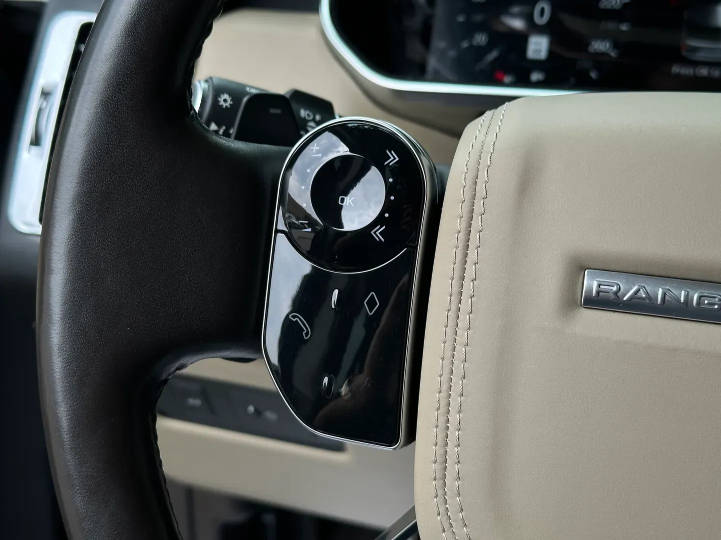 Land Rover Range Rover HSE P525 — photo 75