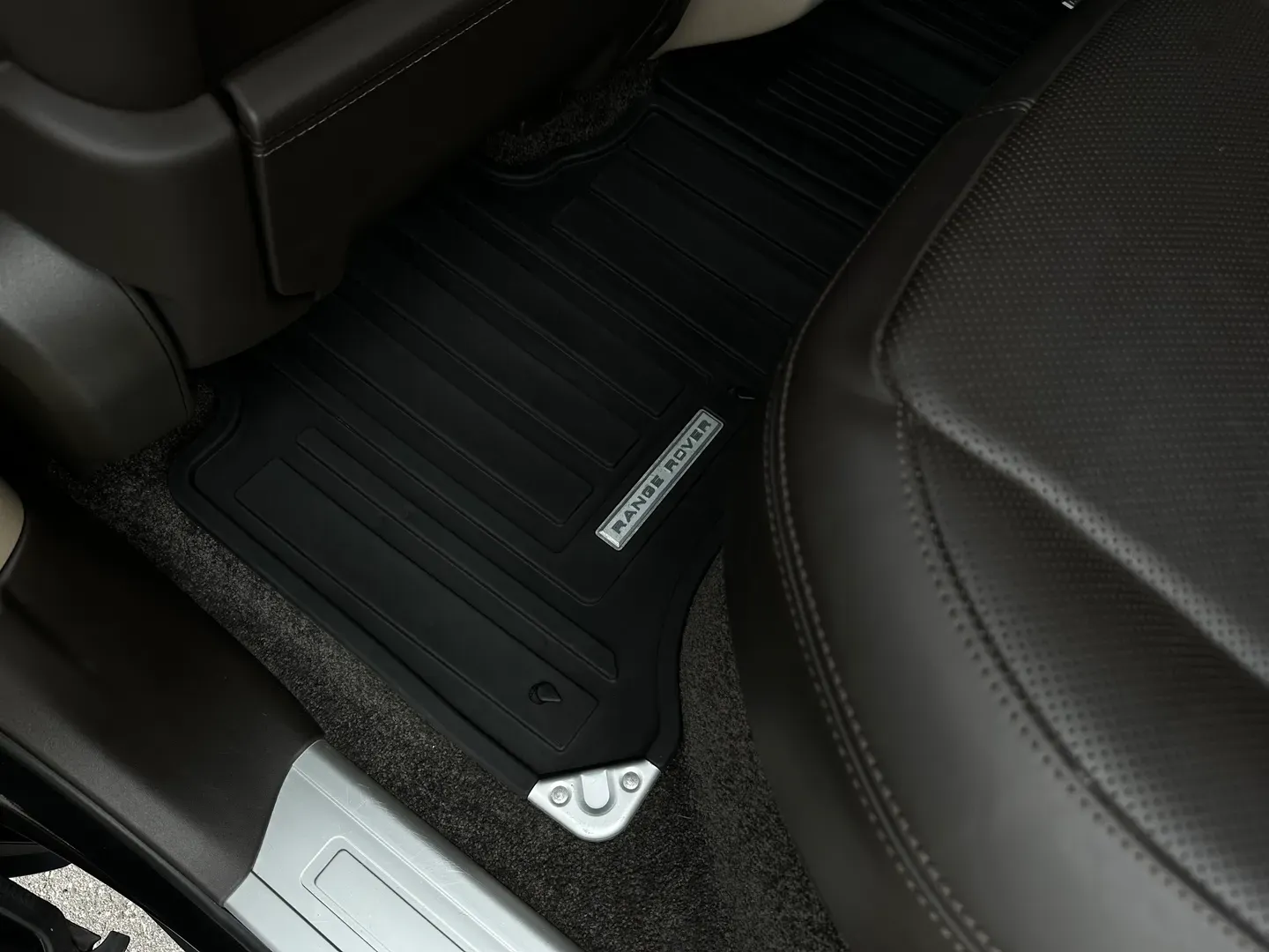Land Rover Range Rover HSE P525 — photo 87