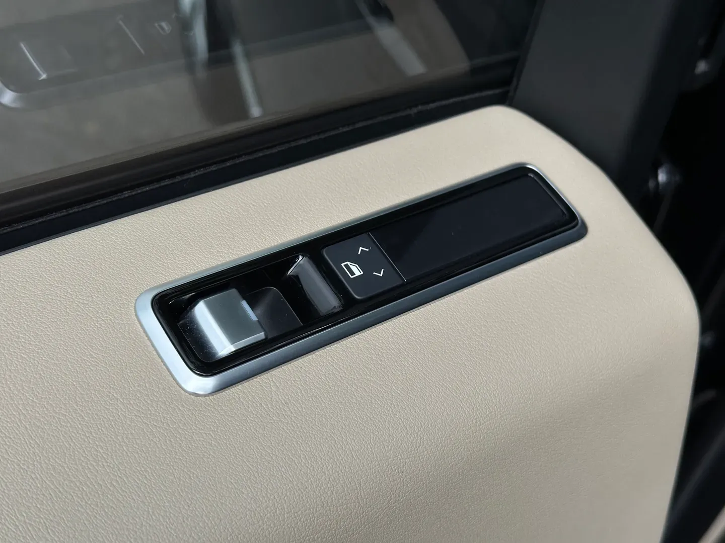 Land Rover Range Rover HSE P525 — photo 93