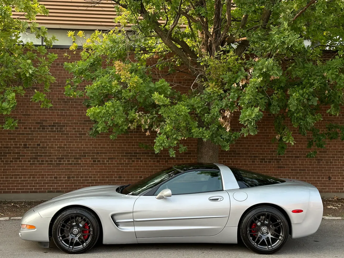 Chevrolet Corvette Coupe 6 Speed Manual — photo 10