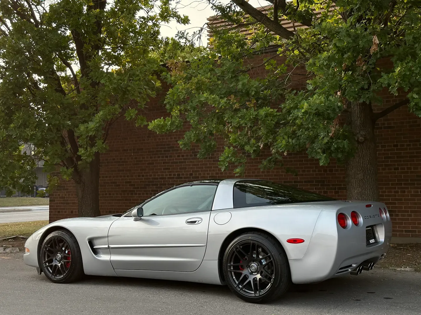 Chevrolet Corvette Coupe 6 Speed Manual — photo 21