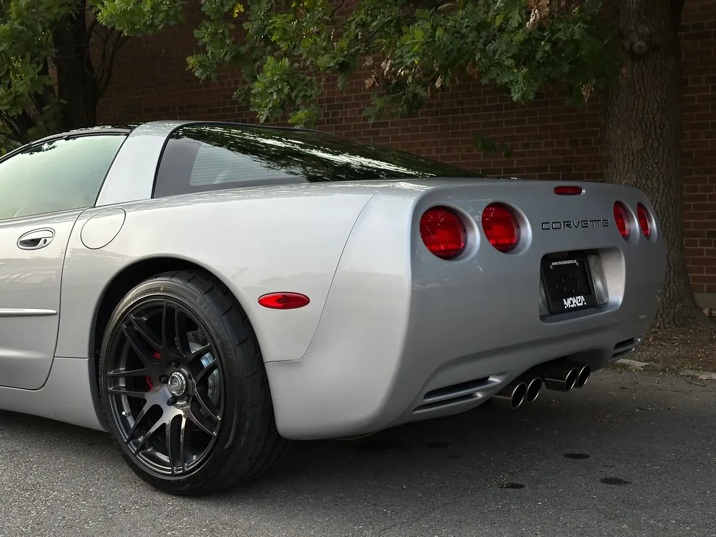 Chevrolet Corvette Coupe 6 Speed Manual — photo 22