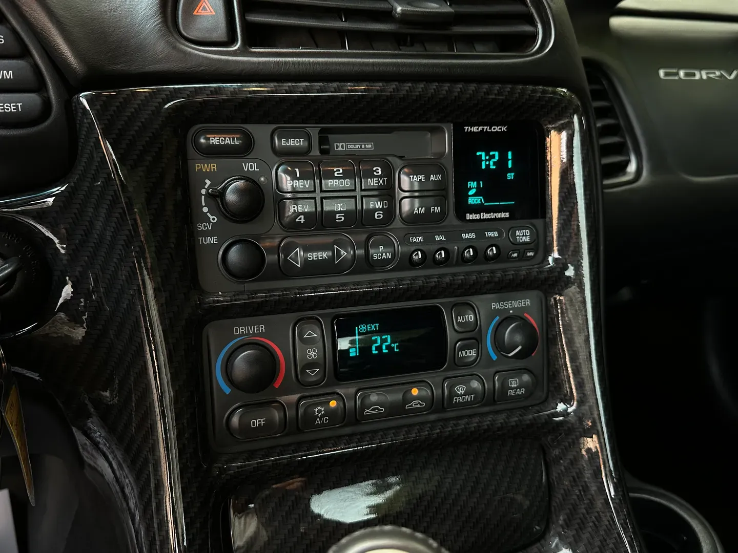 Chevrolet Corvette Coupe 6 Speed Manual — photo 55