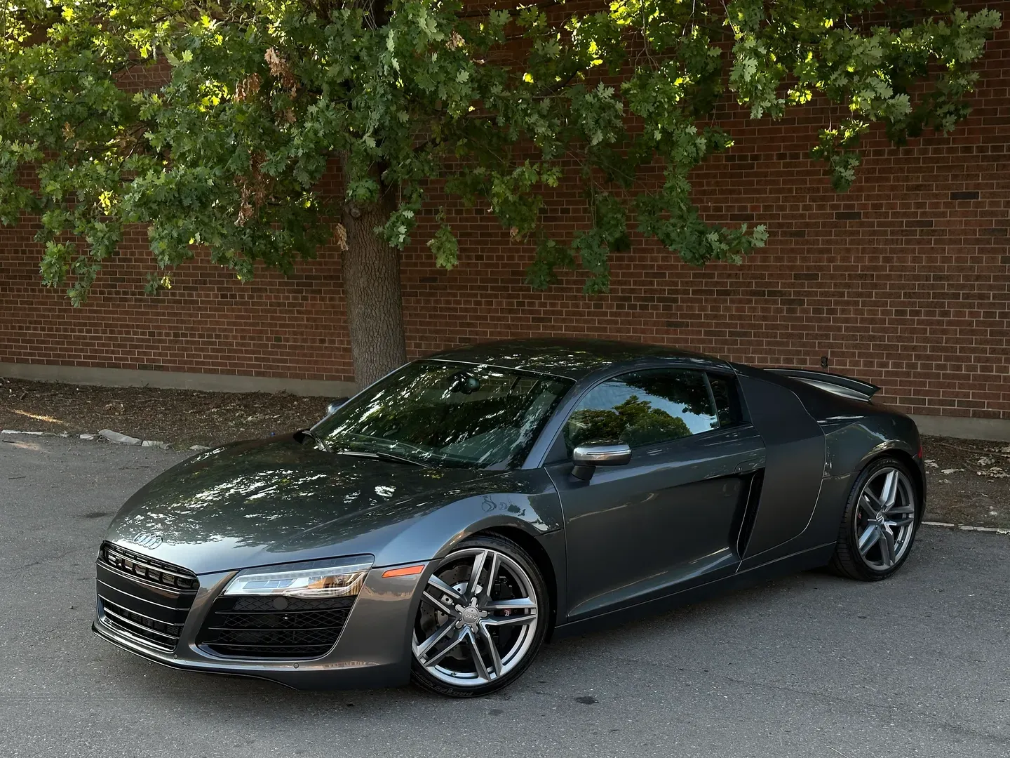 Audi R8 V8 7 Speed S-Tronic Coupe — photo 2