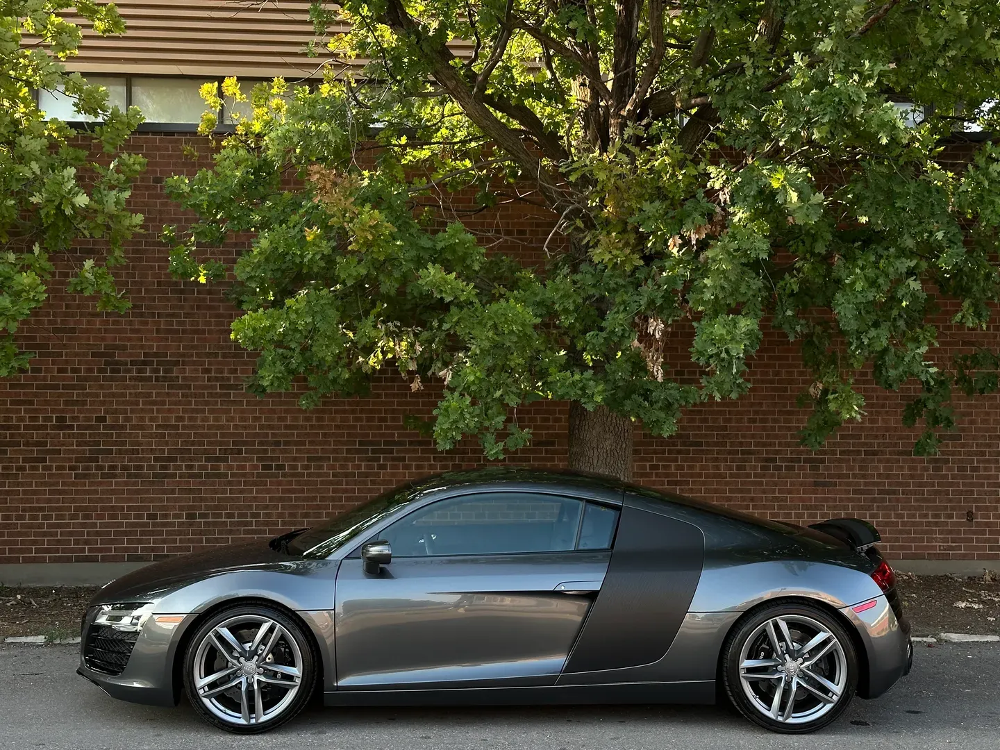 Audi R8 V8 7 Speed S-Tronic Coupe — photo 9