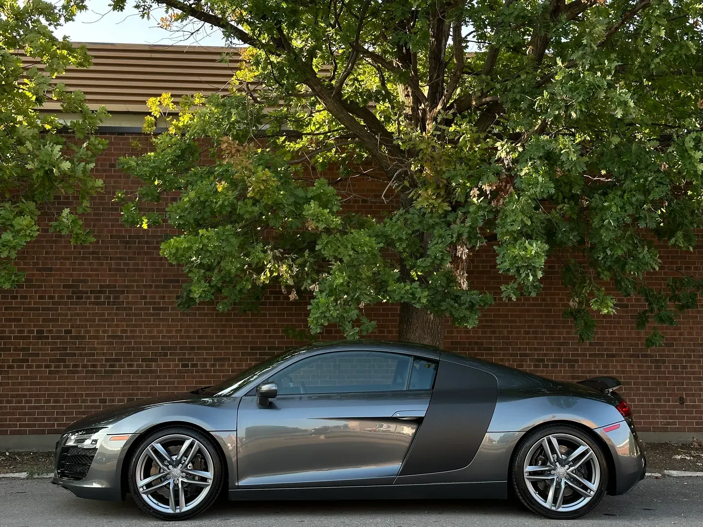 Audi R8 V8 7 Speed S-Tronic Coupe — photo 10